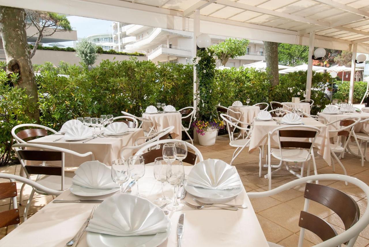 Hotel Sanremo Milano Marittima Exterior foto